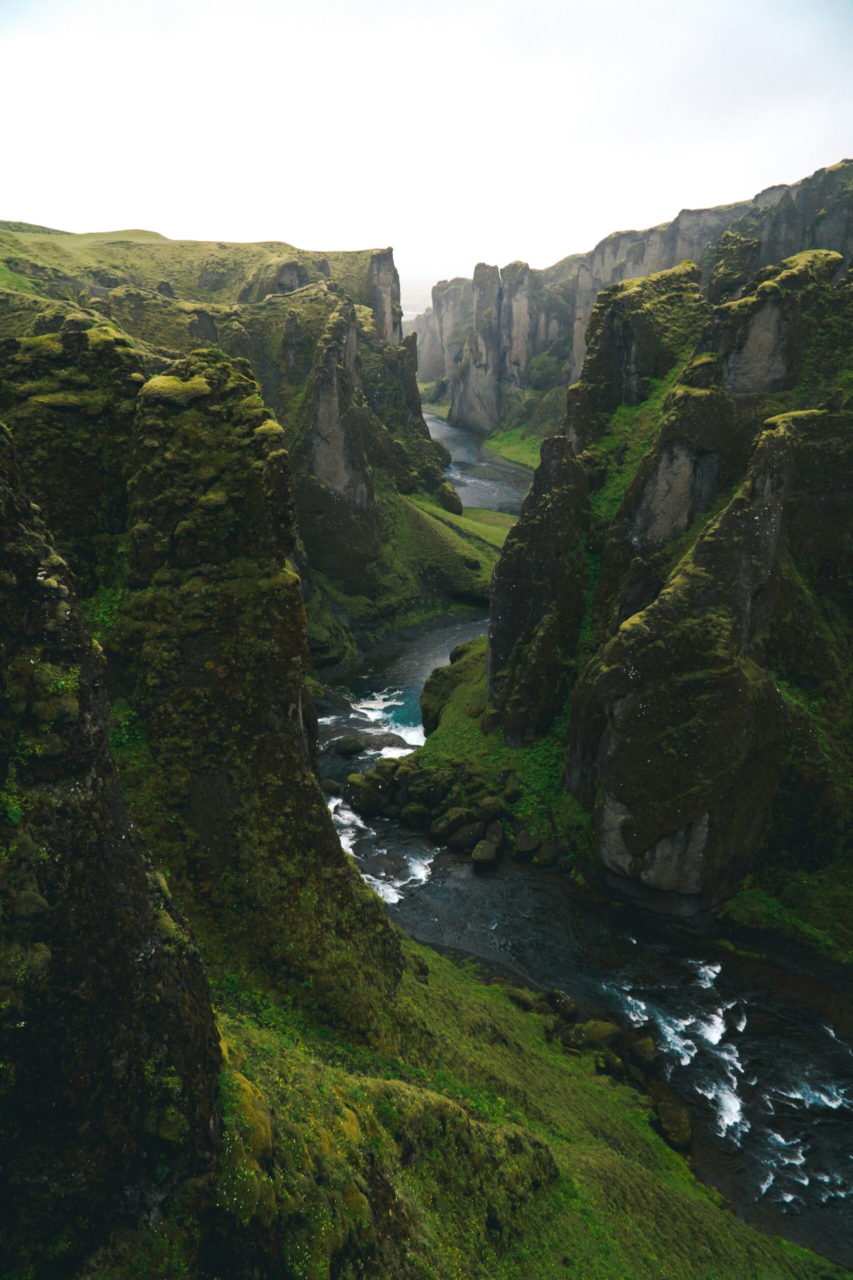 Fjaðrárgljúfur Canyon, Islândia